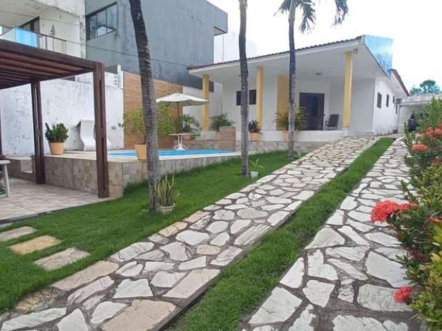 Casa com 3 dormitórios à venda, 120 m² por R$ 770.000 - Bancários - João Pessoa/PB