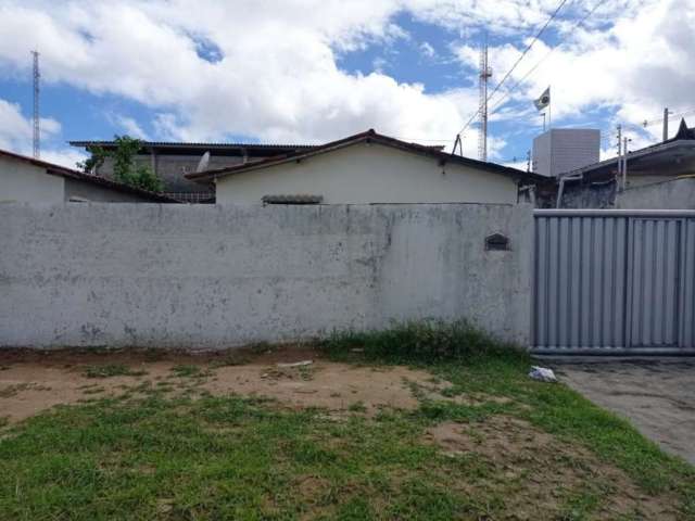 Casa com 2 dormitórios à venda por R$ 230.000 - Funcionários II - João Pessoa/PB
