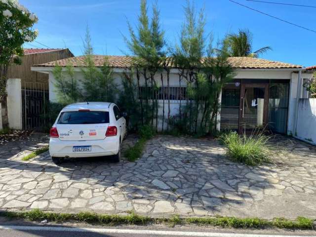Casa com 2 dormitórios à venda, 200 m² por R$ 500.000 - Bairro dos Estados - João Pessoa/PB