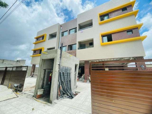 Apartamento com 2 dormitórios à venda por R$ 178.000 - João Paulo II - João Pessoa/PB