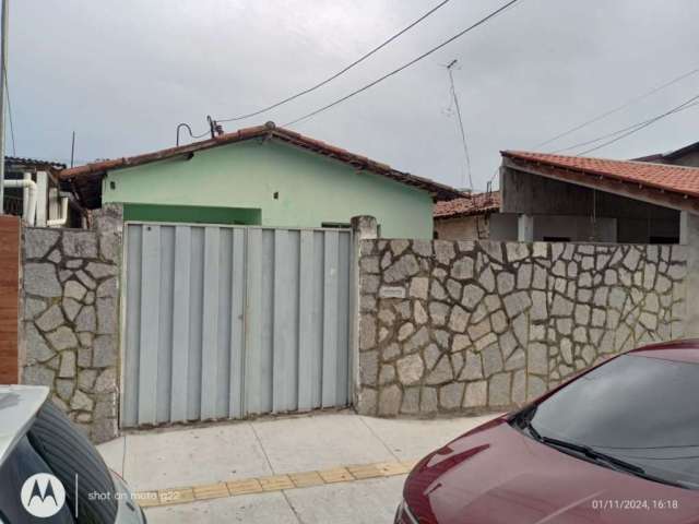 Casa com 2 dormitórios à venda por R$ 200.000,00 - Mangabeira - João Pessoa/PB