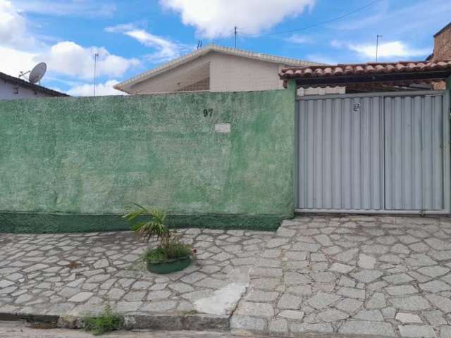 Casa com 2 dormitórios à venda, 90 m² por R$ 190.000 - Funcionários II - João Pessoa/PB