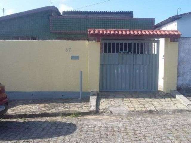 Casa com 3 dormitórios à venda por R$ 250.000,00 - Mangabeira - João Pessoa/PB
