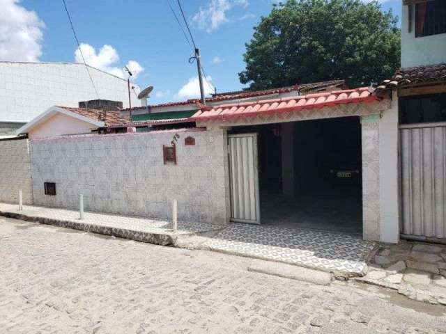 Casa com 2 dormitórios à venda por R$ 140.000,00 - Rangel - João Pessoa/PB