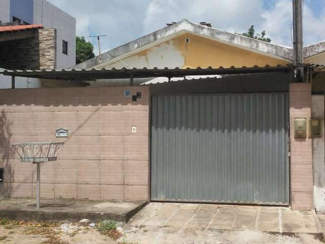 Casa com 2 dormitórios à venda, 57 m² por R$ 170.000 - Planalto Boa Esperança - João Pessoa/PB