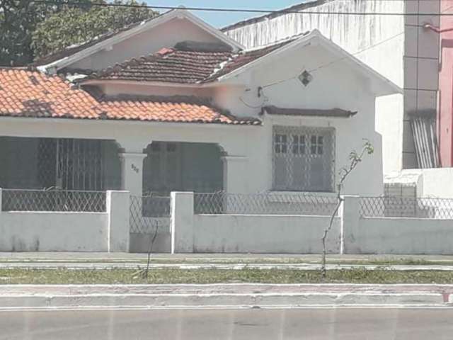 Casa com 4 dormitórios à venda por R$ 1.500.000 - Centro - João Pessoa/PB