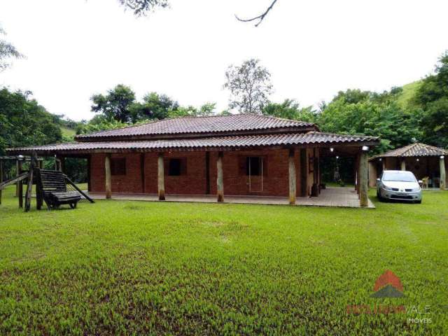 Sítio com 3 dormitórios à venda, 40000 m² por R$ 1.700.000,00 - Roncador - São Francisco Xavier/SP
