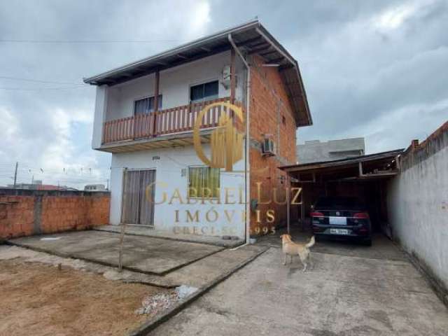 Casa à venda no bairro Santa Regina - Itajaí/SC