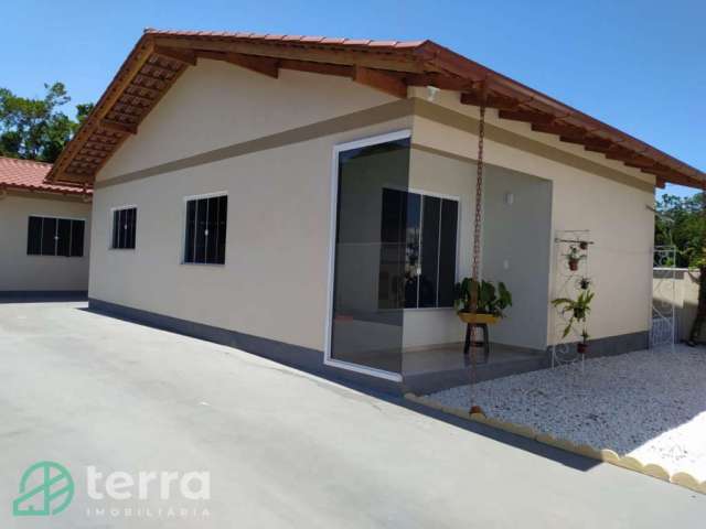 Casa com 4 quartos à venda em Benedito, Indaial  por R$ 565.000