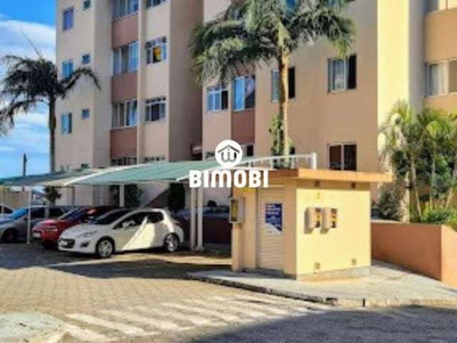 Apartamento com 3 dormitórios à venda, 66 m² por R$ 265.000,00 - Serraria - São José/SC