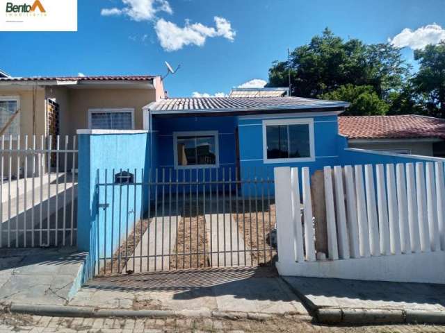 Casa a Venda no bairro Vila Rivabem em Campo Largo - PR.