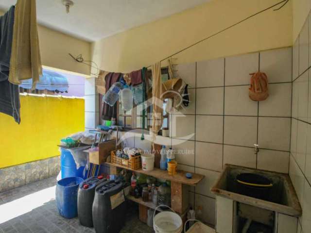 Casa - Térrea  no bairro São João Batista 2, 0 metros da praia, Peruíbe-SP