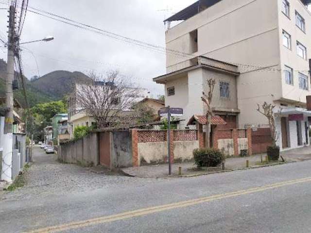 Casa à venda, 200 m² por R$ 990.000,00 - Olaria - Nova Friburgo/RJ