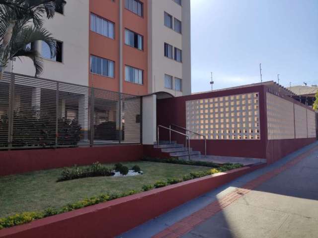 Apartamento no Edifício Sevilha,  com 3 dormitórios à venda, 64 m² por R$ 265.000 - Centro - Londrina/PR