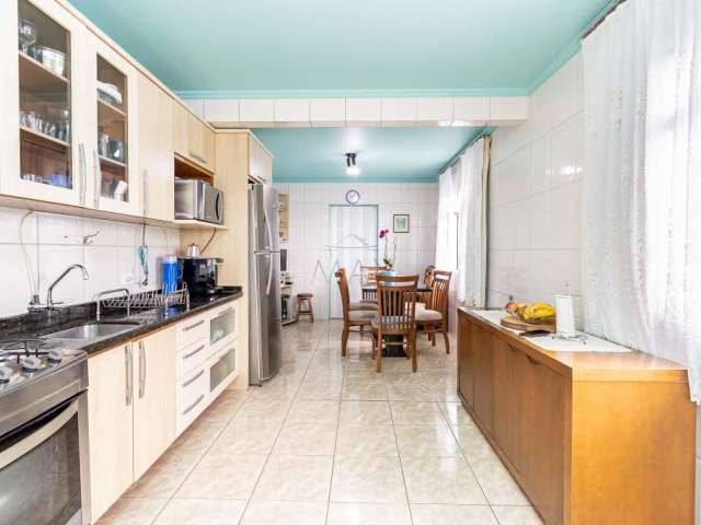 Casa com 3 quartos à venda na Rua Joaquim Simões, 256, Pinheirinho, Curitiba, 98 m2 por R$ 891.000