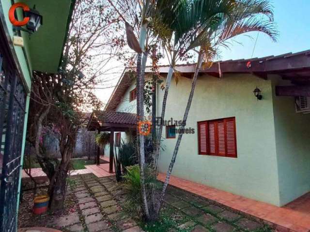 Chácara com 3 dormitórios à venda, 1100 m² por R$ 2.240.000,00 - Jardim Estância Brasil - Atibaia/SP