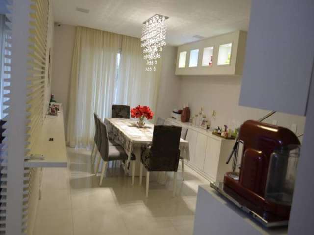 Casa com 3 quartos à venda na Rua Santa Cruz, Flores, Manaus, 280 m2 por R$ 1.100.000