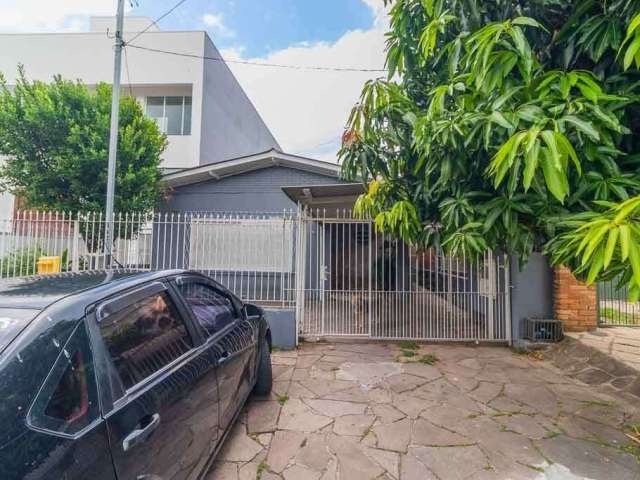 Casa com 5 quartos à venda na Rua Alberto Scherer, 342, Rio Branco, São Leopoldo por R$ 900.000