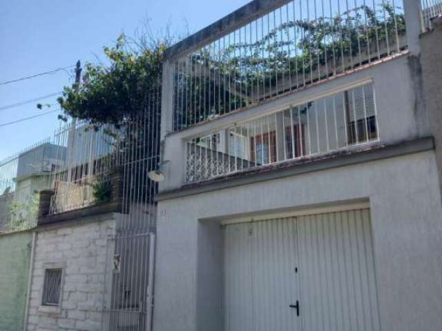 Casa com 3 quartos à venda na Rua Emílio Boeckel, 190, Fião, São Leopoldo por R$ 500.000