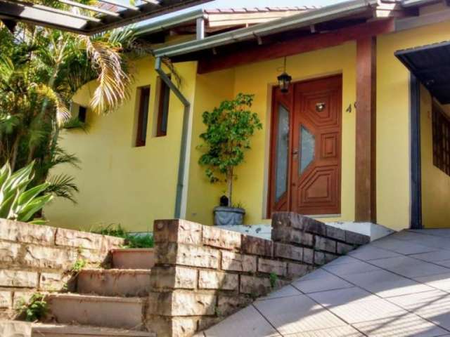 Casa com 4 quartos à venda na Rua do Parque, 467, Padre Reus, São Leopoldo por R$ 627.500