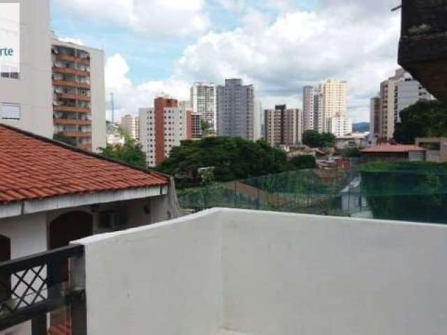 Casa a Venda no bairro Santana em São Paulo - SP.