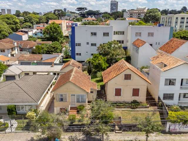Terreno à venda no bairro Bom Retiro - Curitiba/Paraná
