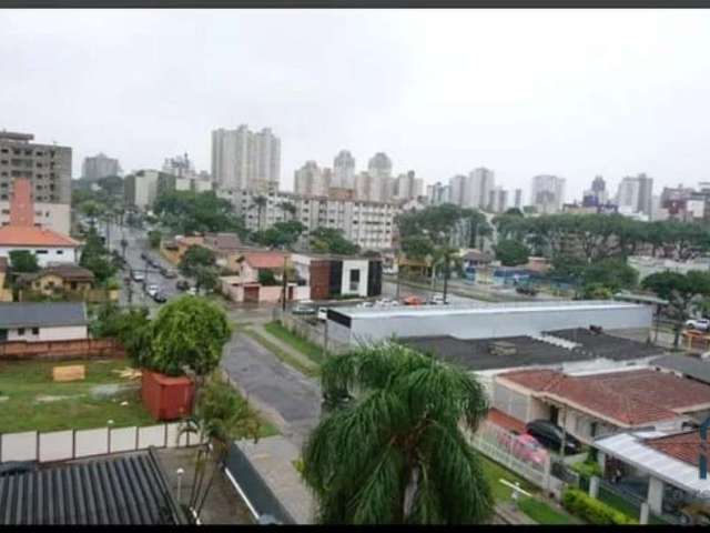 (PERMUTA) Casa/terreno a venda, 540 m² no Água Verde, ótima localização em Curitiba Pr