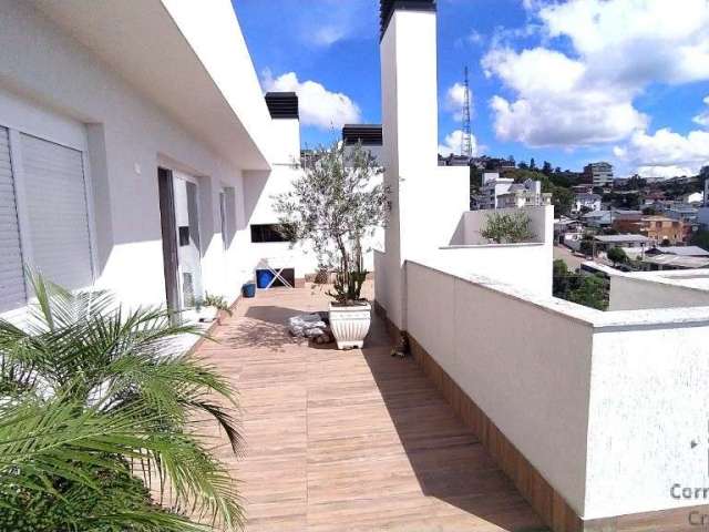 Cobertura, terraço com churrasqueira, 03 quartos c/suíte, 02 vagas em Flores da Cunha RS