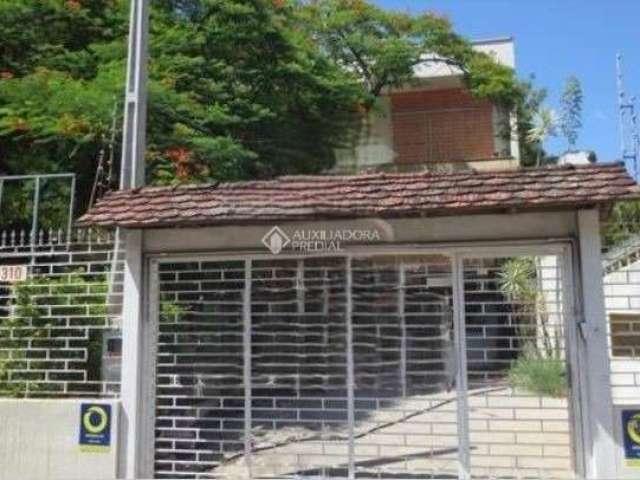 Casa comercial para alugar na Rua Domingos Martins, 310, Centro, Canoas, 300 m2 por R$ 15.000