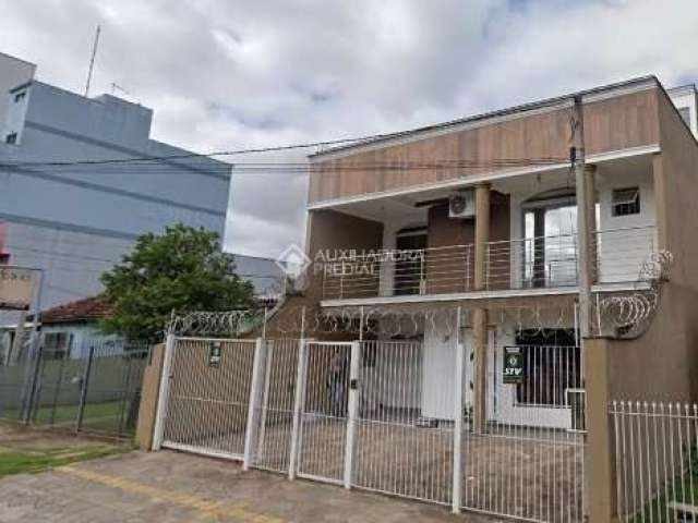 Casa comercial para alugar na Rua Anita Garibaldi, 180, Centro, Canoas, 272 m2 por R$ 7.100