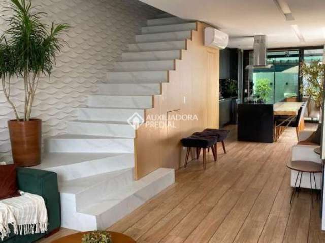 Casa com 3 quartos à venda na Rua Cipreste, 54, Campeche, Florianópolis, 146 m2 por R$ 1.490.000