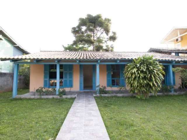 Casa com 3 quartos à venda na Servidão Bosque dos Eucaliptos, 223, Campeche, Florianópolis, 168 m2 por R$ 1.600.000