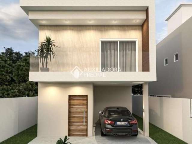 Casa com 3 quartos à venda na Rua Fidélis Govoni, 77, Campeche, Florianópolis, 125 m2 por R$ 700.000