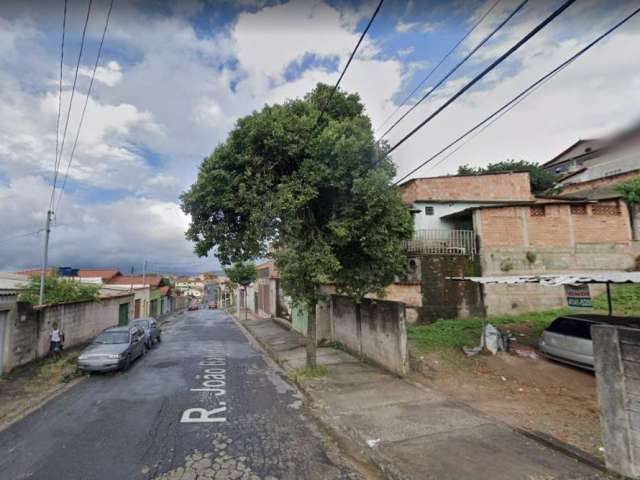 Lote / Terreno à venda em Belo Horizonte