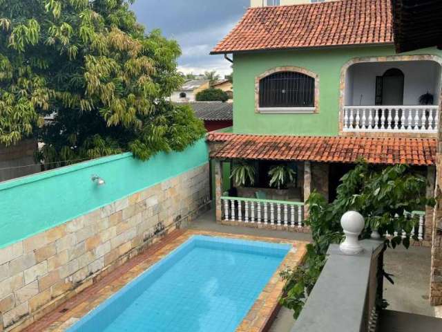 Casa com 6 quartos à venda em Belo Horizonte