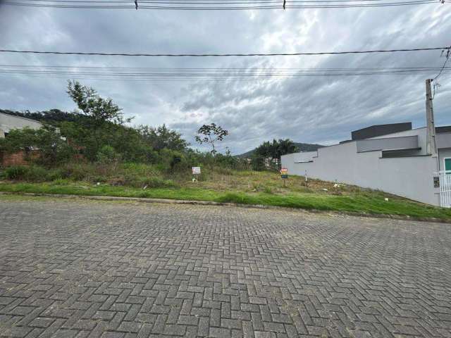 Terreno para Venda em Guaramirim, Avai
