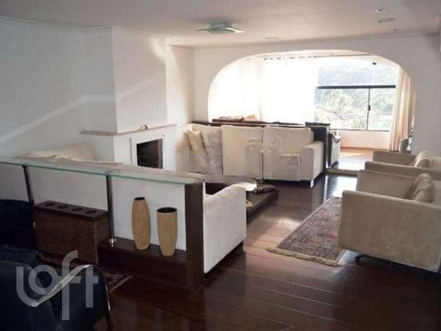 Casa em condomínio fechado com 4 quartos à venda na Amaro Alves Alvim, 559, Campo Grande, São Paulo por R$ 1.810.000