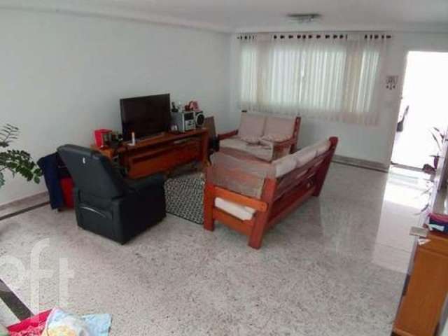 Casa em condomínio fechado com 4 quartos à venda na Rua Ouro Preto, 617, Vila Gilda, Santo André por R$ 1.400.000