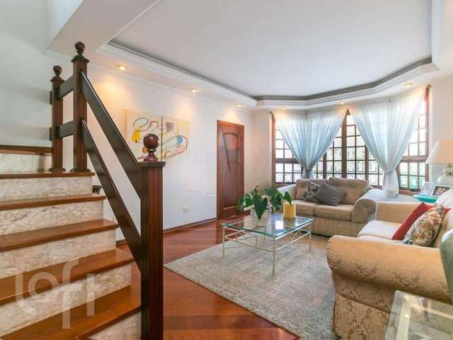Casa com 4 quartos à venda na Rua Marisa Prado, 547, Nova Petrópolis, São Bernardo do Campo por R$ 1.150.000