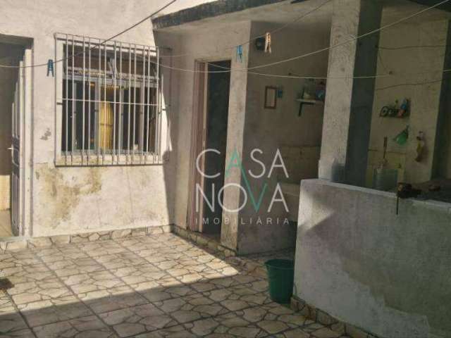 Casa com 2 dormitórios à venda, 120 m² por R$ 600.000,00 - Vila Matias - Santos/SP