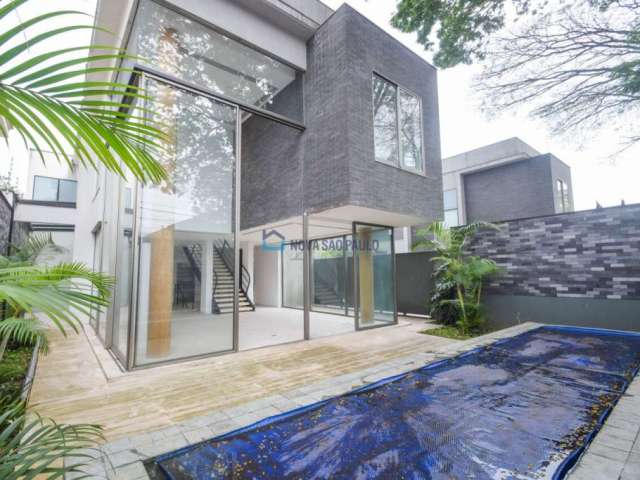 Casa altíssimo padrão para alugar|Arquitetura contemporânea renomada |Condomínio Fechado|Moema