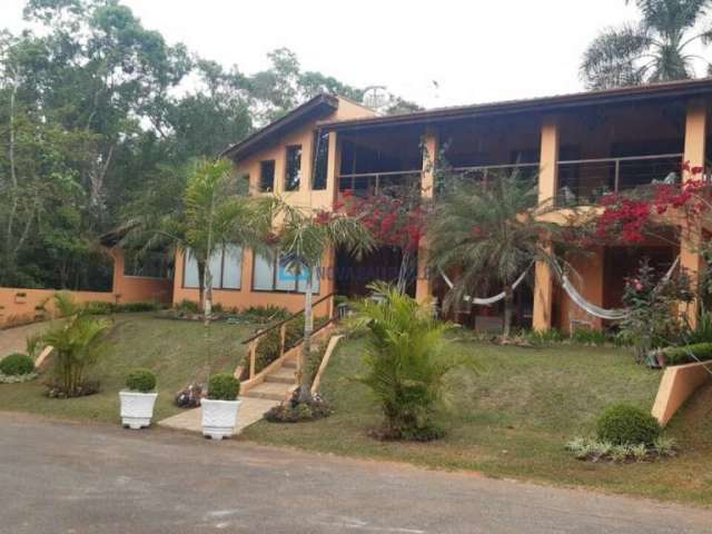 Casa Condomínio Fazenda da Ilha. Embu Guaçu
