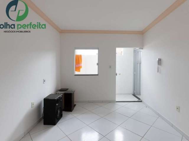 Apartamento com 2 quartos à venda na Rua Beira Rio, 8B, Itapuã, Salvador, 80 m2 por R$ 150.000