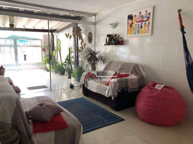 Casa com 3 dormitórios para alugar, 170 m² por R$ 5.600,01/mês - Ponta da Praia - Santos/SP