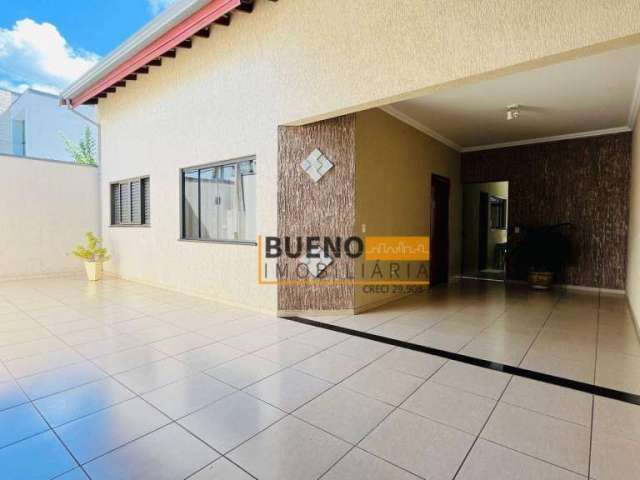 Belíssima casa com 2 dormitórios com Suíte venda, 250 m² de terreno com 151 m² de construção por R$ 750.000 - Santa Bárbara D'Oeste/SP