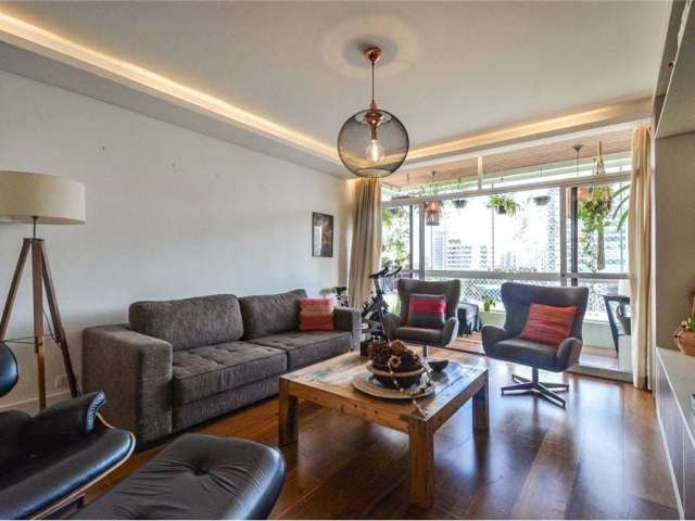 Apartamento com 4 quartos à venda na Avenida Pavão, 825, Indianópolis, São Paulo, 182 m2 por R$ 2.250.000
