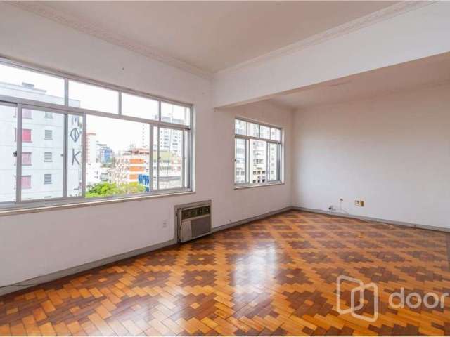 Apartamento com 5 quartos à venda na Avenida Cristóvão Colombo, 2040, Floresta, Porto Alegre, 154 m2 por R$ 489.000
