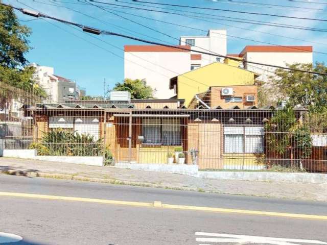 Apartamento com 3 quartos à venda na Rua Butuí, 529, Cristal, Porto Alegre, 250 m2 por R$ 750.000