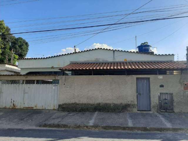 Casa à venda, 3 quartos, 1 suíte, 2 vagas, Piratininga - Belo Horizonte/MG