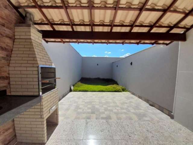 Casa duplex à venda, 2 quartos, 2 suítes, 2 vagas, Novo Centro - Santa Luzia/MG